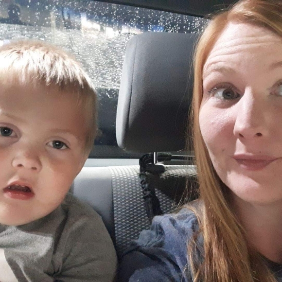 Meet your Posher, Kathryn - Picture 4 of 5